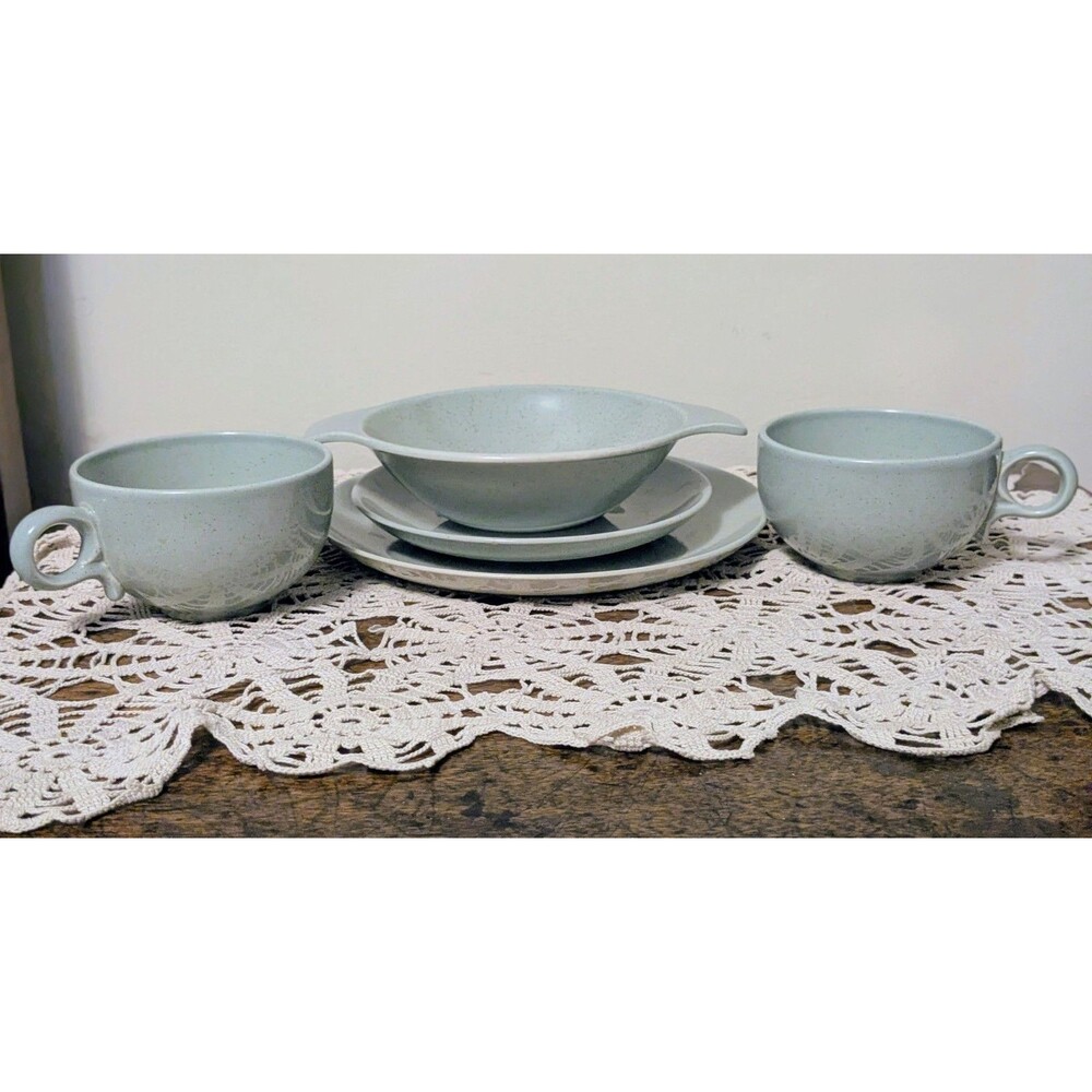 Vintage Taylor Smith Taylor Pebbleford Granite 5-Piece Partial Set 1953